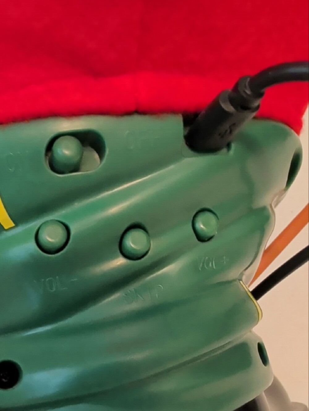Mr. Chill 3D Animated Christmas Singing Character. - Picture 4 of 7